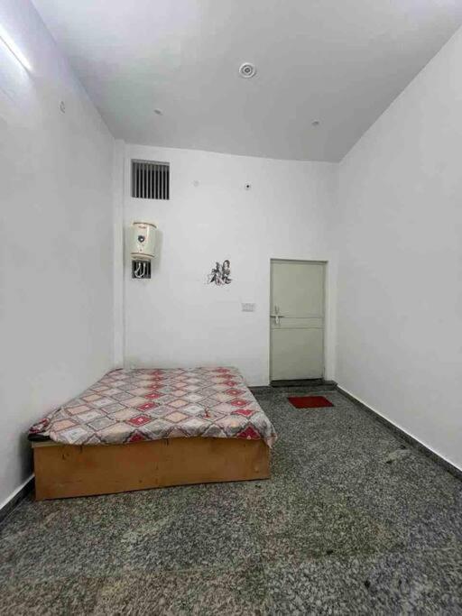 Rukmani Villas Group Of Rukmani Home Stay 마투라 외부 사진
